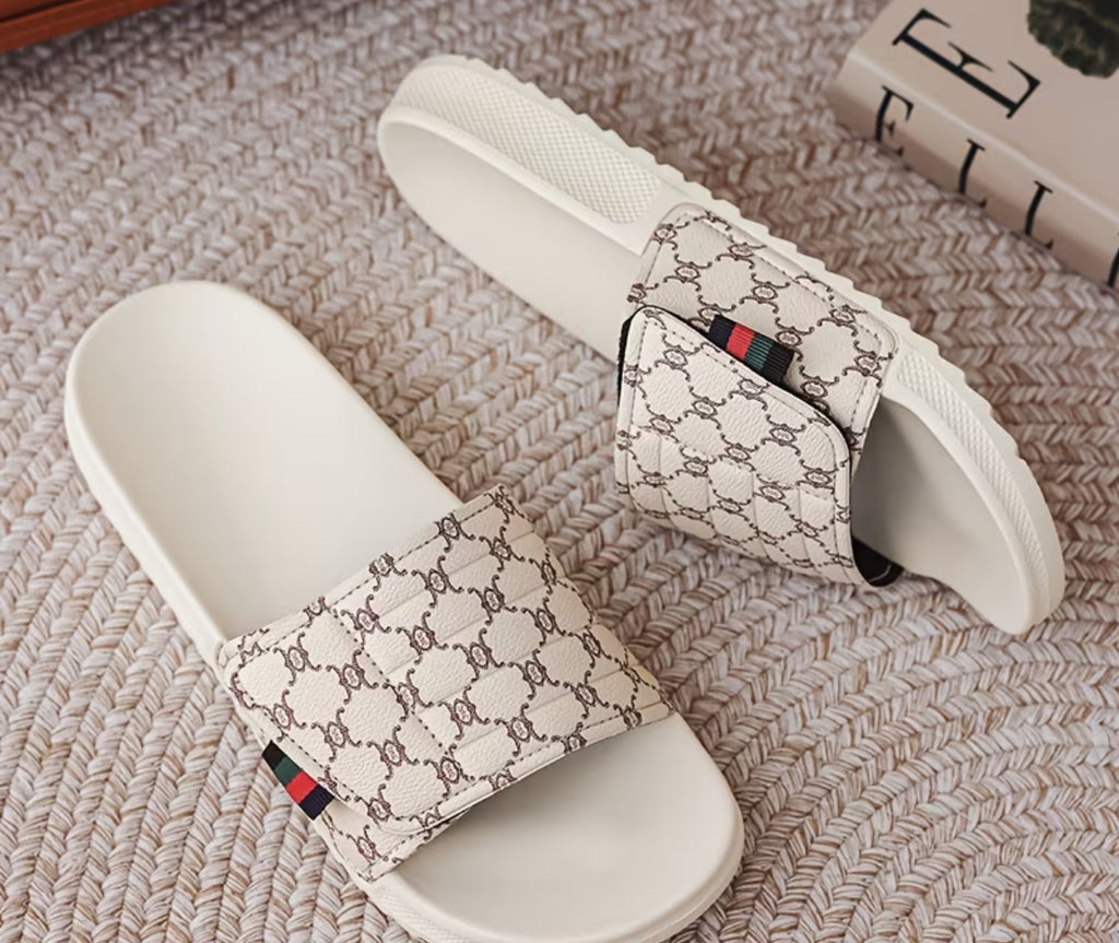 Bequeme Hausschuhe – Weich, Warm & Super Komfortabel